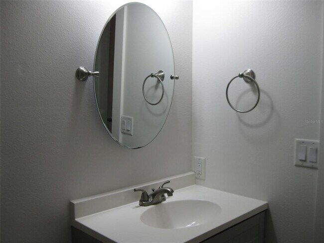 Building Photo - 1976 Debbie St