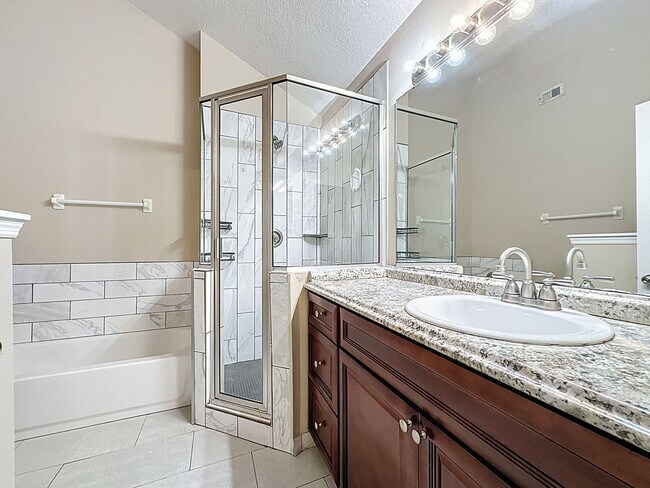 Building Photo - Charming 3 bedroom home in Aloma Bend -Prime Oveido Location