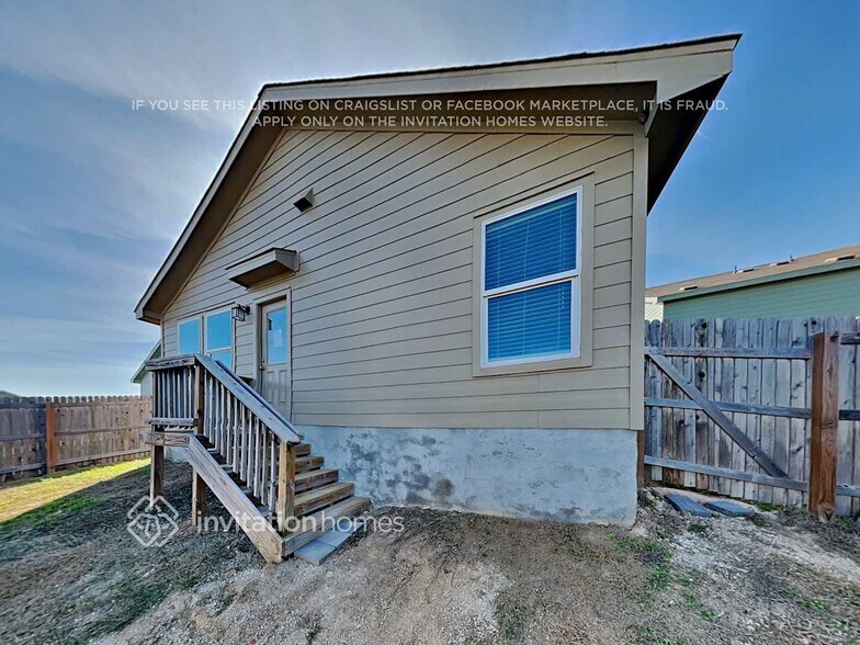 Building Photo - 163 Pasadena Pl