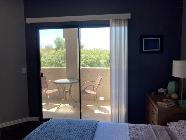 Building Photo - 15095 N Thompson Peak Pkwy