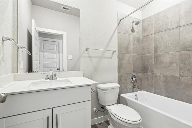 Building Photo - 14318 Azalea Tree Dr