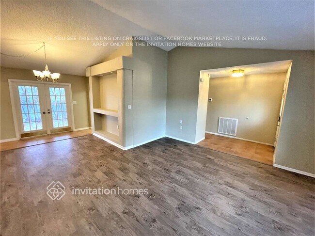 Building Photo - 7328 Bent Oak Dr