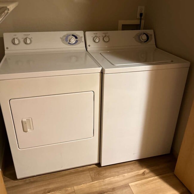 Building Photo - 1120 City Park Ave