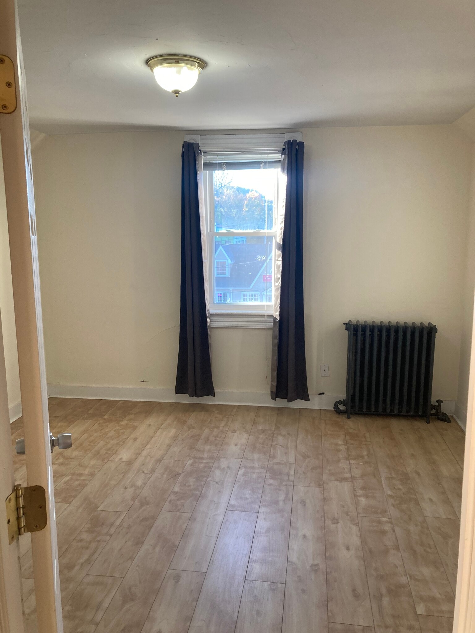 Building Photo - 5 Elizabeth St