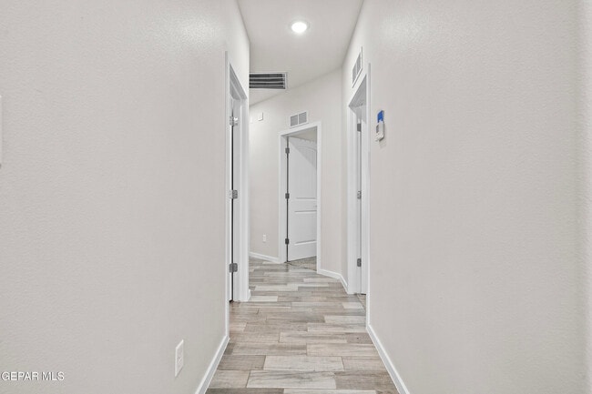 Building Photo - 14812 Jack White Ave