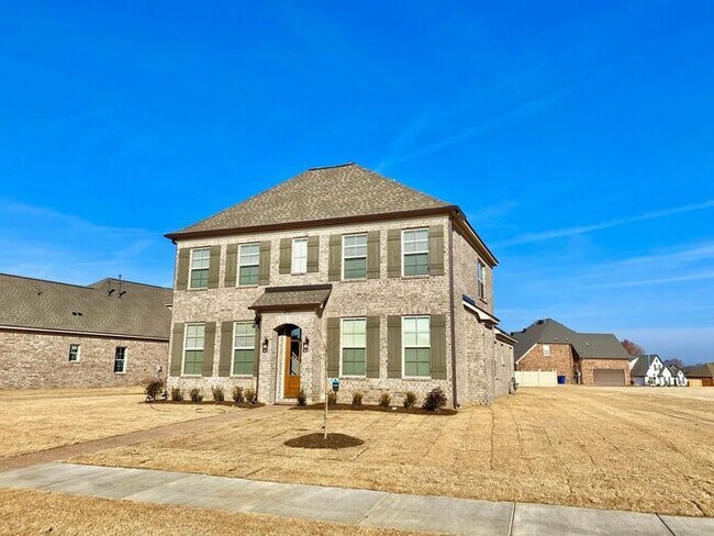 Building Photo - Now Leasing In Sommerville -4 Bedroom 2.5 ...