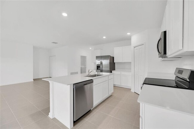 Building Photo - 3460 Chinotto Dr