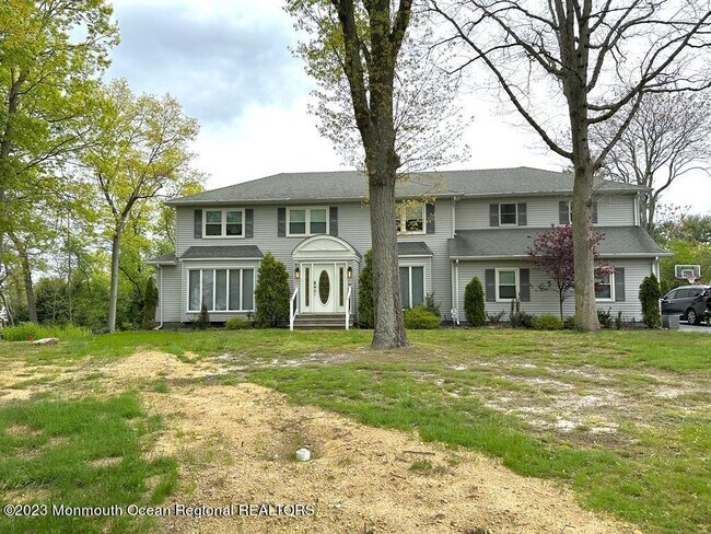Primary Photo - 16 Woods Rd