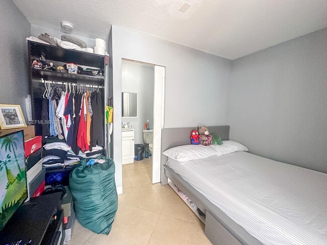 Building Photo - 17228 NW 72nd Ct