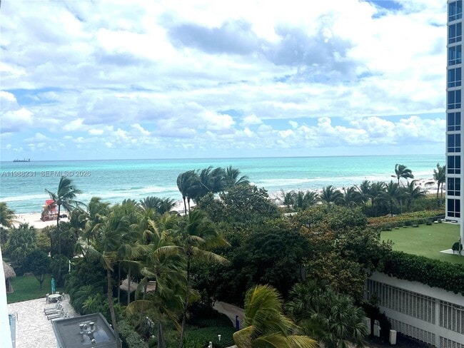 Building Photo - 2401 Collins Ave