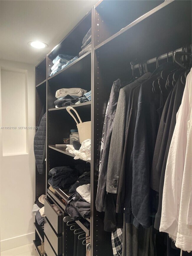 Building Photo - 10153 SW 51st St