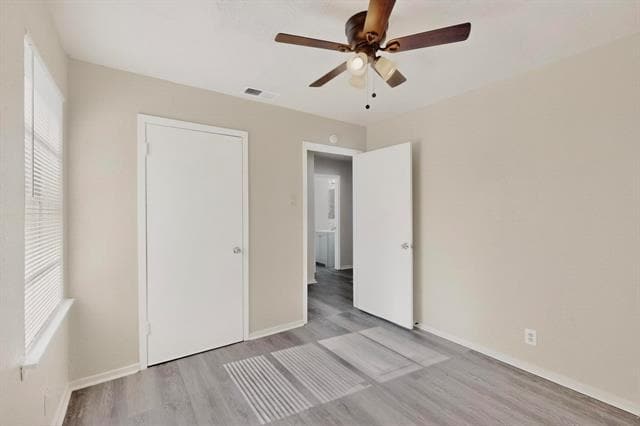 Building Photo - 310 Palm Oak Dr