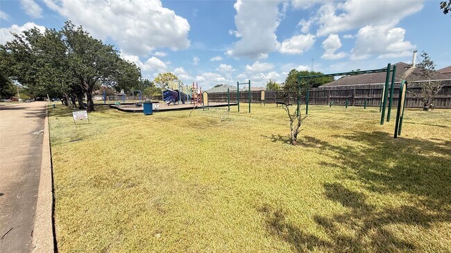 Building Photo - 14402 Stone Park Rd