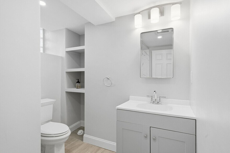 Building Photo - 23 Olmstead St