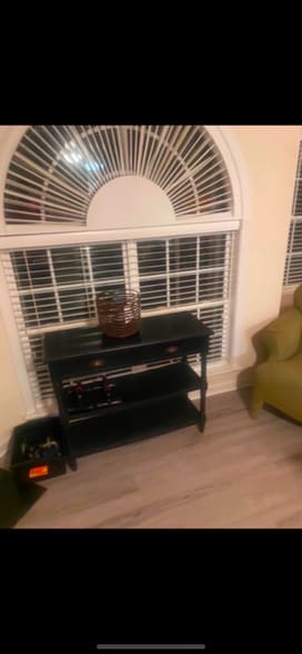 Living room - 4345 Cedarcroft Ct