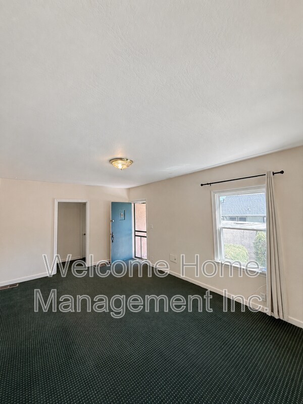 Building Photo - 25 Arreba St