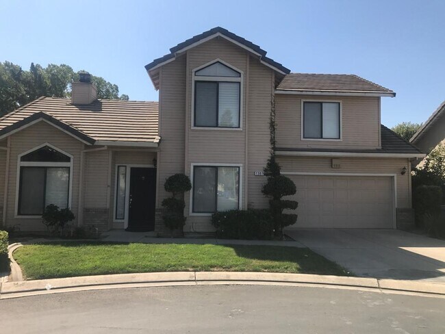Primary Photo - 1381 Alex Cir