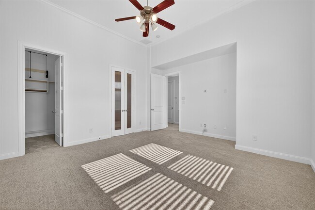 Building Photo - 2506 Maxroy St