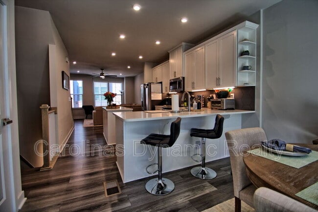 Building Photo - 3014 Terroir Ln