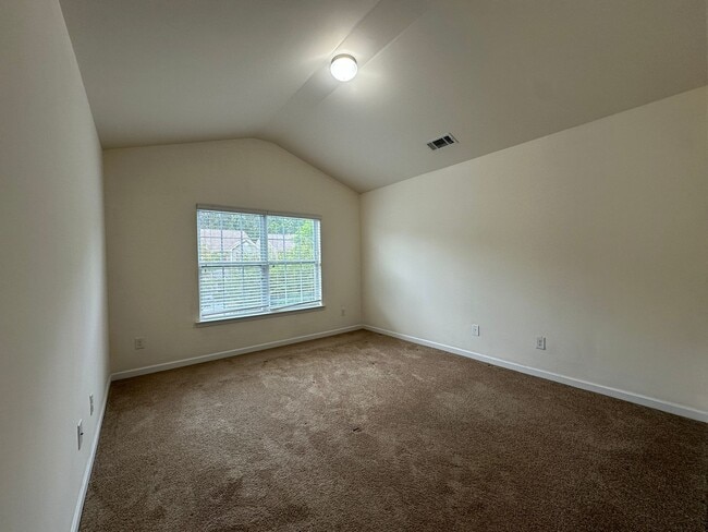 Building Photo - 8957 Bradstreet Commons Way