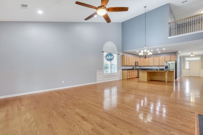 Building Photo - Beautiful Home In The Heart of Bluffton - ...