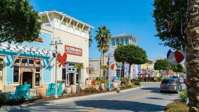 Building Photo - 1925 W 27th St