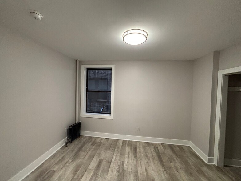 Building Photo - 5307 Palisade Ave