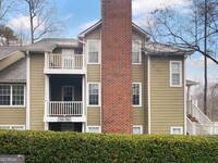 Building Photo - 2160 River Heights Ct SE