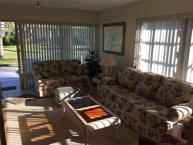Building Photo - 4345 Tahitian Gardens Cir
