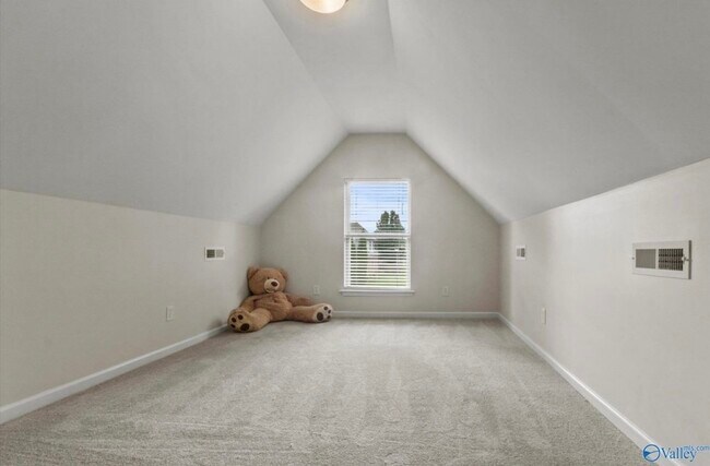 Building Photo - 22 Maple Grove Blvd SW