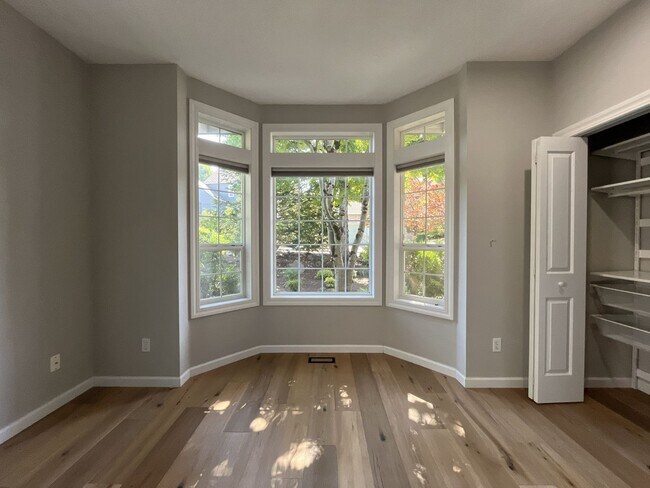 Building Photo - Beautifully Updated 3-Bedroom Bethany Home with Chef's Kitchen, Huge Bonus Room and Private Backyard