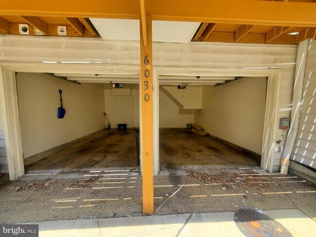 Building Photo - 6030 Lincolnia Rd