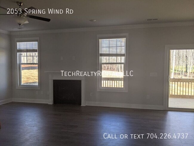 Building Photo - 2053 Spring Wind Rd