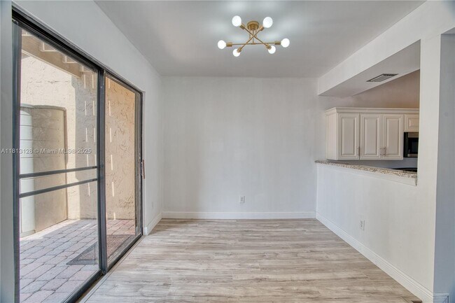 Building Photo - 8015 SW 21st Ct