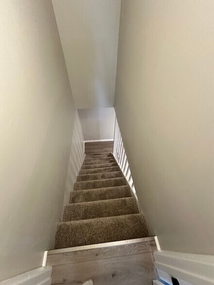 Building Photo - 131 Camp Meeting Rd