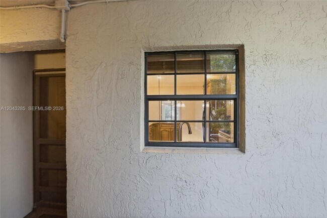 Building Photo - 3361 NW 85th Ave