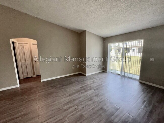 Building Photo - 1011 Morvan Ln