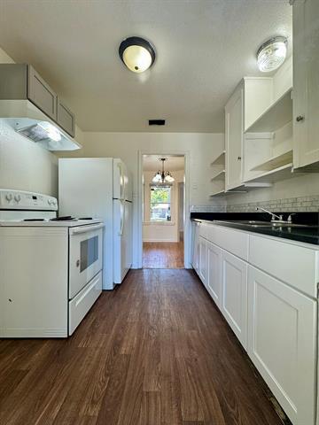 Building Photo - 5513 Thomas Ln