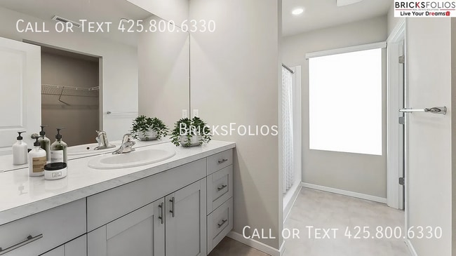 Building Photo - 4105 Pronghorn Pl