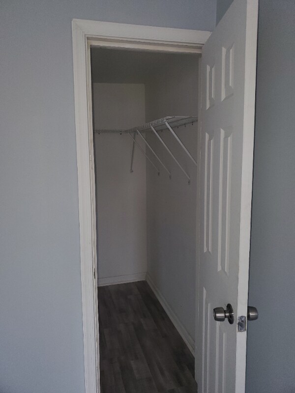 Building Photo - 1049 Brantley Ave
