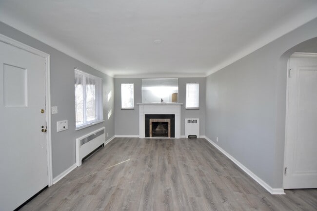 Building Photo - 5219 Colerain Ave