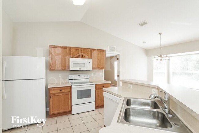 Building Photo - 2511 52nd St SW