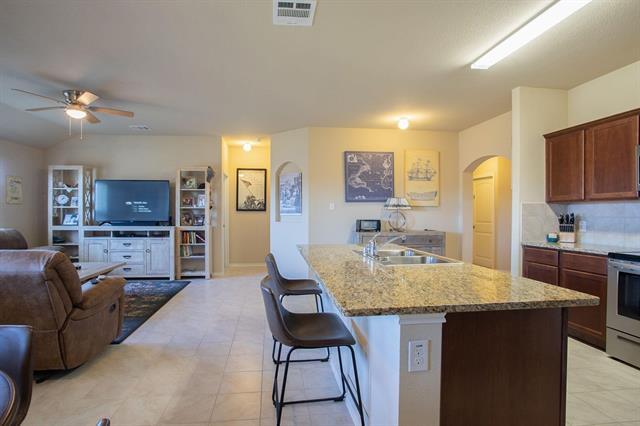Building Photo - 1063 Decker Dr