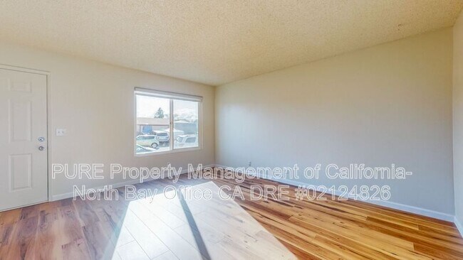 Building Photo - 1139 St Anthony Ln