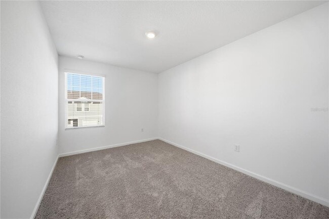 Building Photo - 6155 Daerr Rdg St