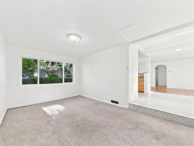 Building Photo - 1317 Zenobia St