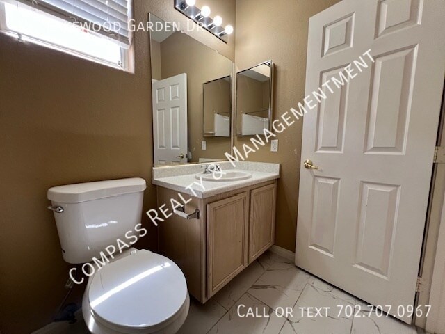 Building Photo - 157 Lakewood Garden Dr