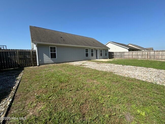 Building Photo - 386 Sonoma Rd