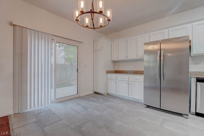 Building Photo - 3109 Strawberry Park Dr