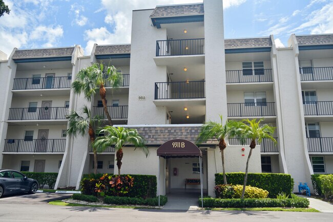 Building Photo - 9311 Orange Grove Dr